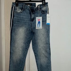 Never worn Acid Washed Blue jeans size 9/29 - good condition skinny high rise
